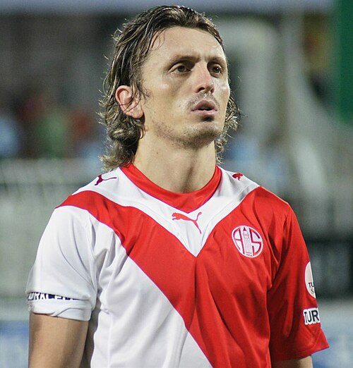 Orhan Ak